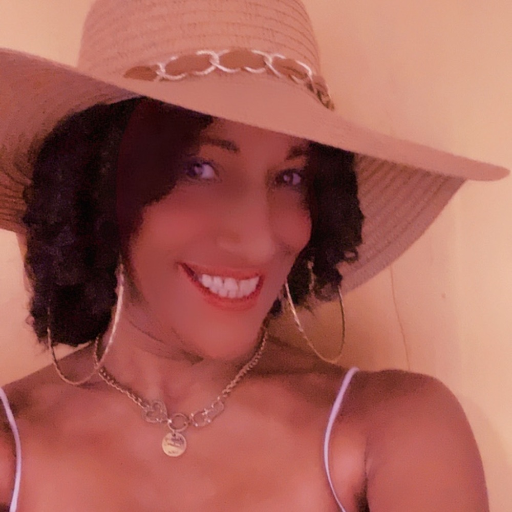 Meet your Posher, Michele l